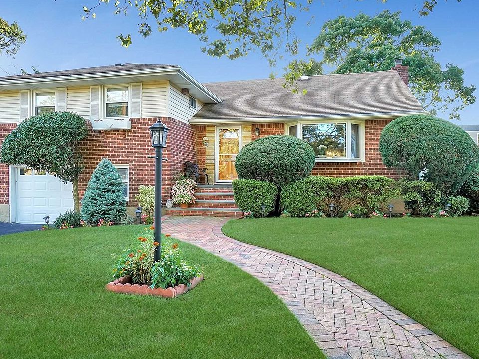 1st image of 244 Catherine Ave