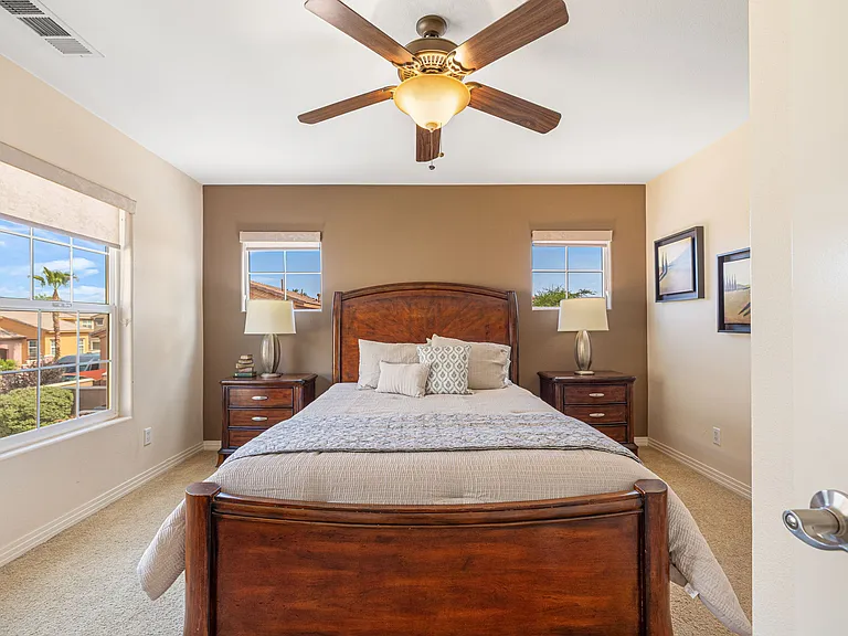 52230 Desert Spoon Ct — Photo 32