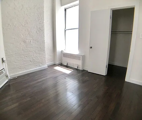 Rented by Kahen Properties | media 19