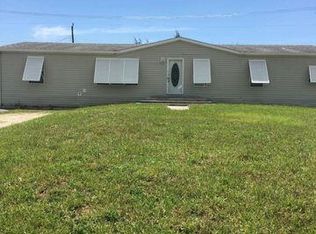 204 Sleepy Hollow Dr, West Palm Beach, FL 33415