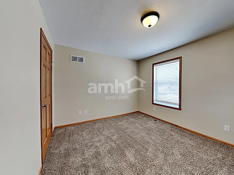 6715 Legacy Pointe Ct — Photo 22