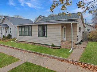 1717 Winnebago St, La Crosse, WI 54601