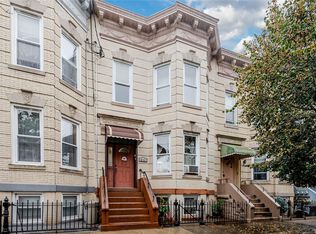 6141 Palmetto St, Ridgewood, NY 11385