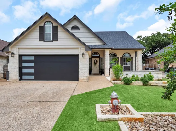 312 Fox Xing, Burnet, TX 78611