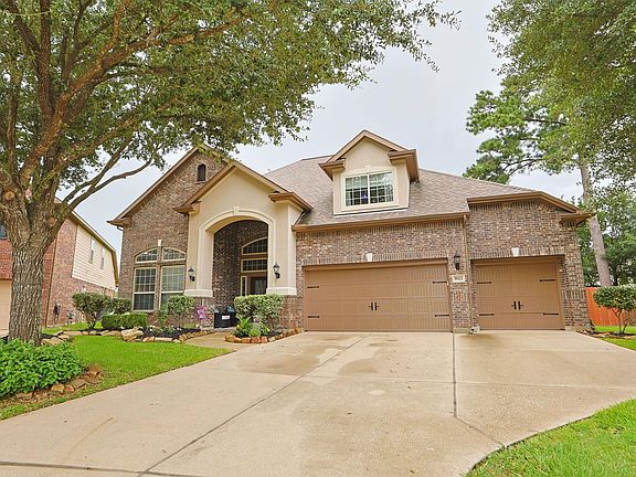 3rd image of 5922 Vinland Shores Ct