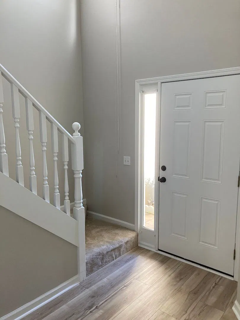 105 Woodberry Drive — Photo 2