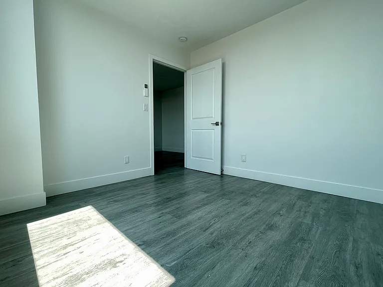 1399 Myrtle Ave #3E — Photo 8