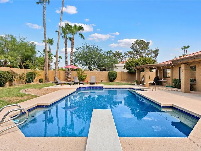 10628 E Cinnabar Ave — Photo 20