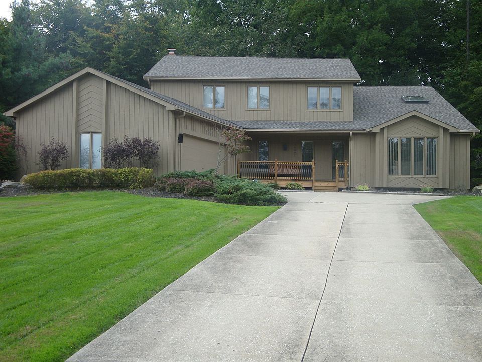 1st image of 36092 Derby Downs Dr