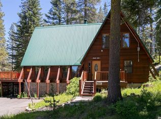 2205 Hillary Dr, Soda Springs, CA 95728