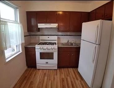 1st image of 150 20th Ave #2