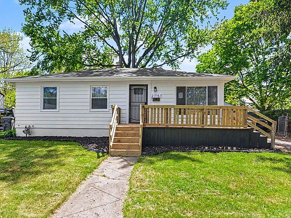 2nd image of 27157 Lucerne Dr