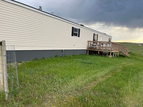 224 Railroad Ave