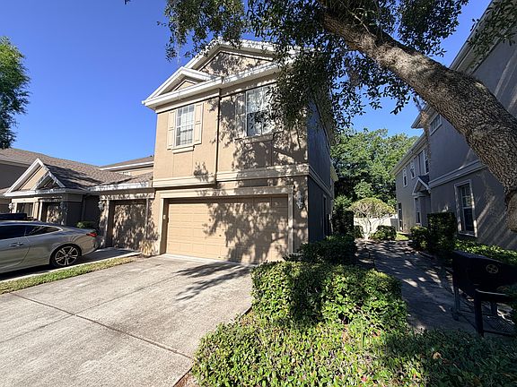 3rd image of 4212 Bismarck Palm Dr