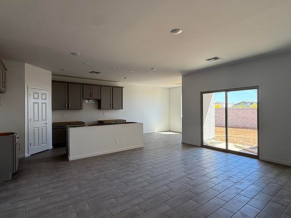 5th image of 47373 W KENNER Drive