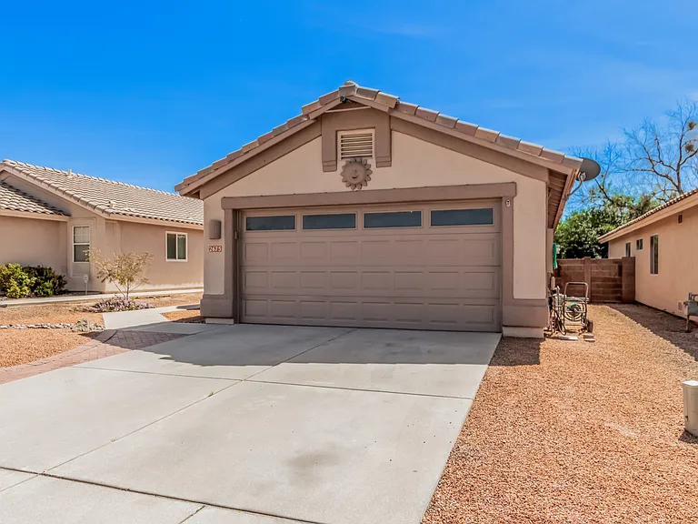 2675 W Mystic Mountain Dr — Photo 1