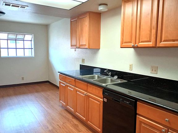 2nd image of 1330 N San Gabriel Ave #2