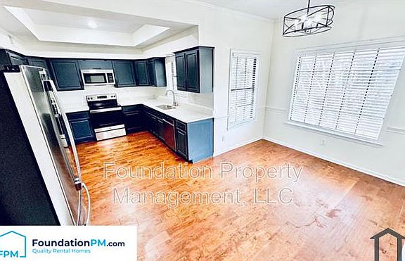4th image of 8712 Carrollwood Ln E