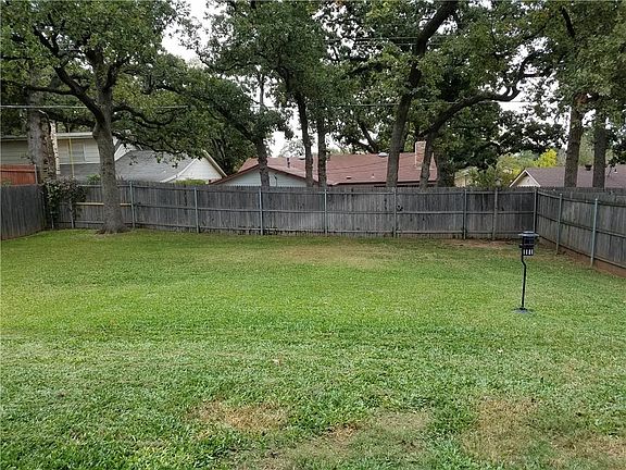 3rd image of 1634 Skyview Dr