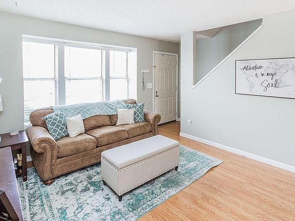 3rd image of 797 Cap Ln #22-B