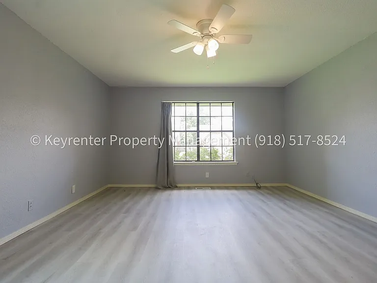 1609 S Chestnut Ave — Photo 19