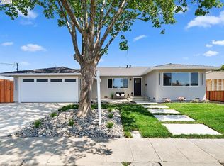 7461 Brookdale Ct, Dublin, CA 94568