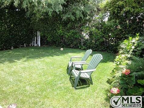 3rd image of 15920 Bassett St