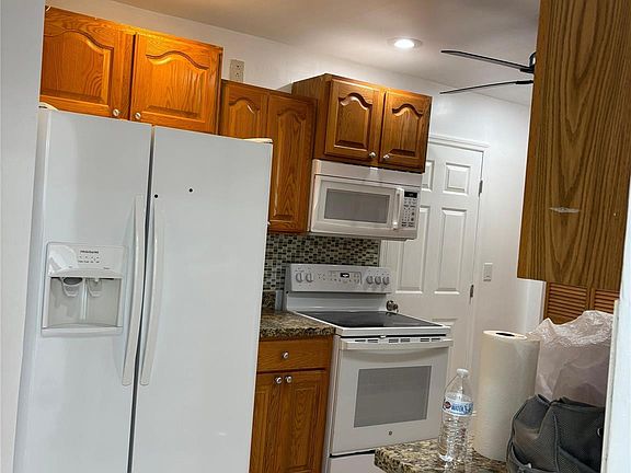 4th image of 5635 GRANT Street