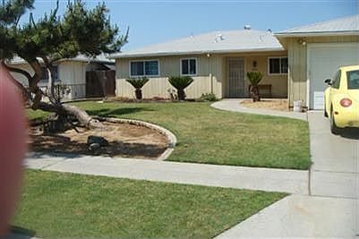 2nd image of 5869 E Pontiac Way