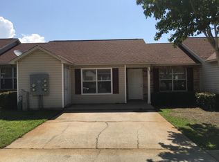 2052 Sunvista Ln, Navarre, FL 32566