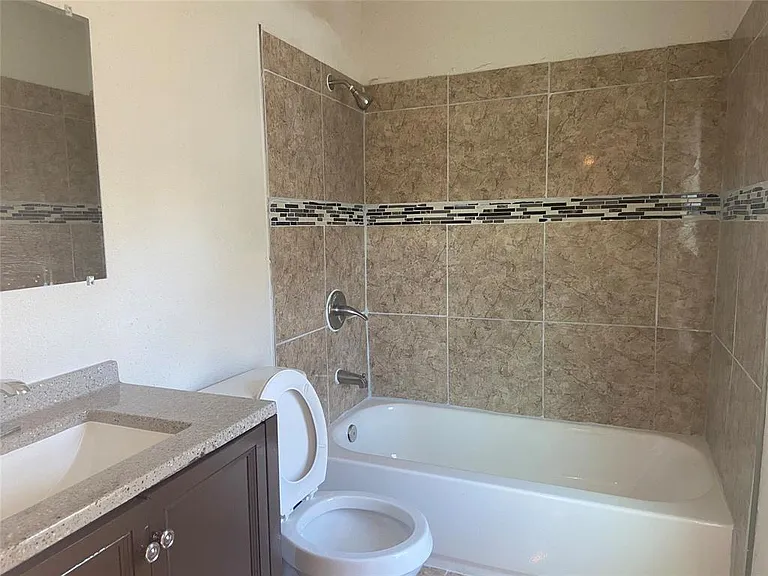 12115 Segrest Dr — Photo 12