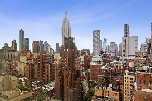 Rented by REAL New York | media 23