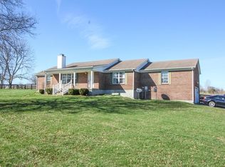 1811 Jackstown Rd, Paris, KY 40361