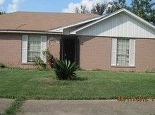 11911 Flushing Meadows Dr, Houston, TX 77089