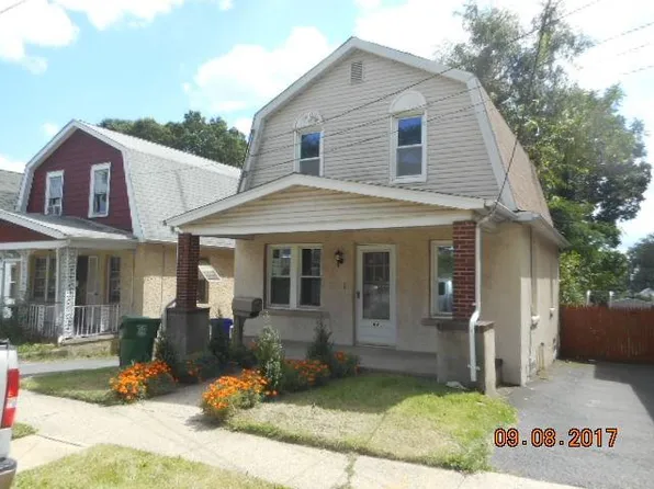 63 Evergreen Ave, Edison, NJ 08837