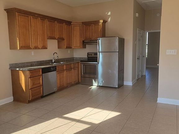 2nd image of 6060 Wickfield Dr