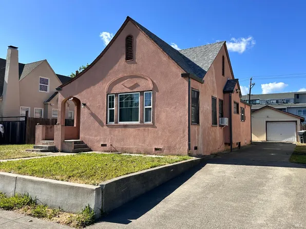 1126 Delaware St, Fairfield, CA 94533