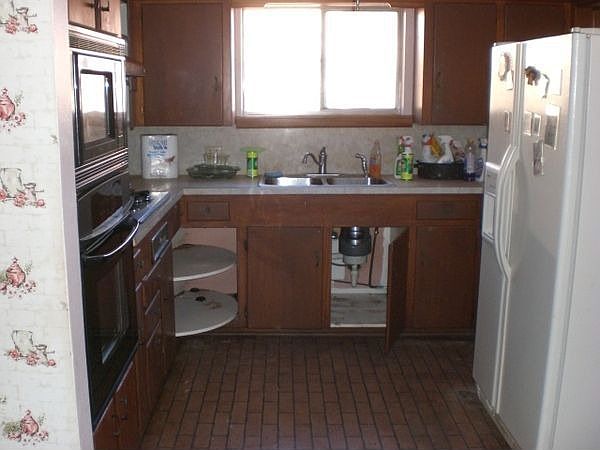 1st image of 8636 Langdale Cir