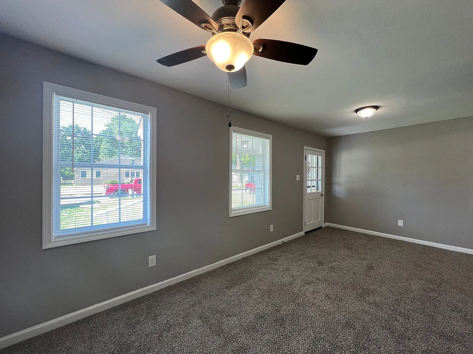 1760 Edward Ave — Photo 3