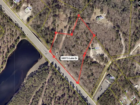 1607 S Lake Dr, Lexington, SC 29073