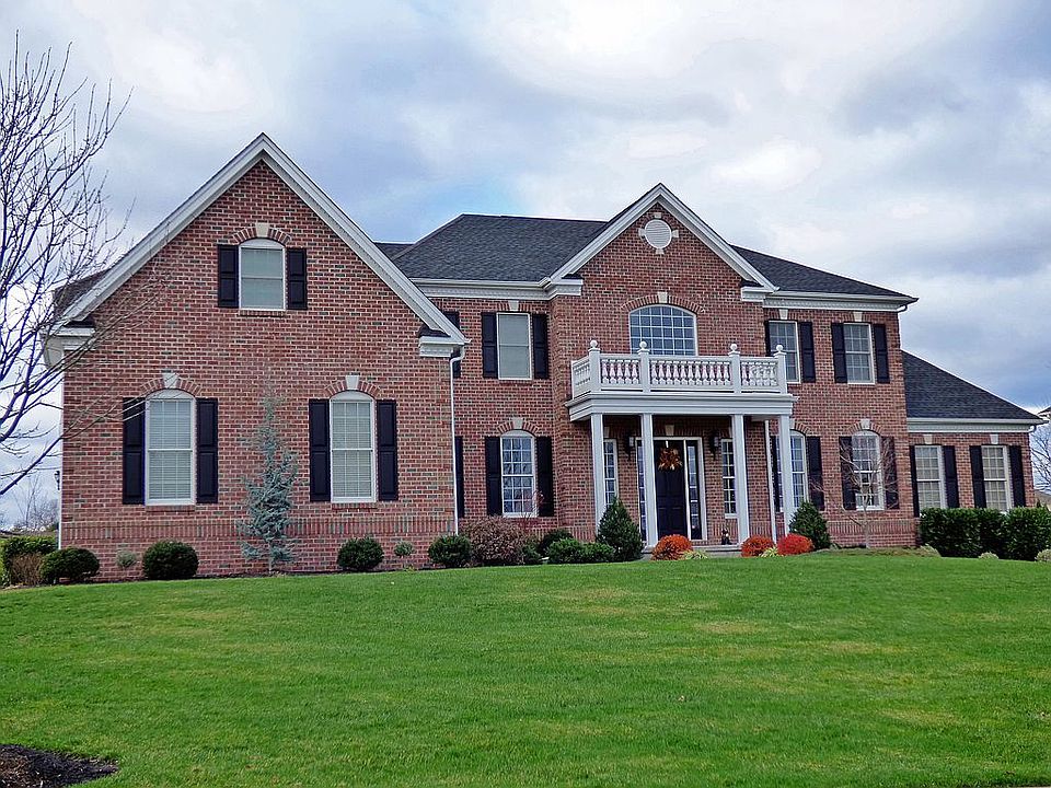 1st image of 205 Jane Chapman Dr E