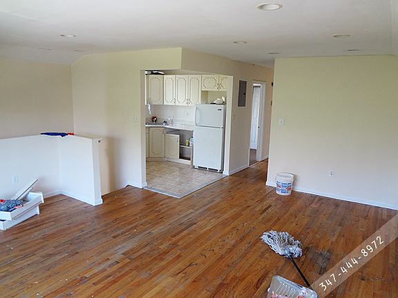 5th image of 2901 Grace Ave