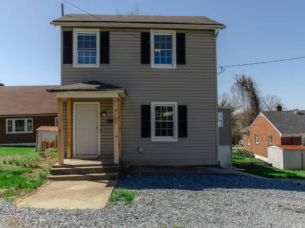 1135 Hemlock St, Lynchburg, VA 24504