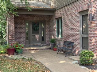 4056 Fall Creek Dr, Evansville, IN 47711