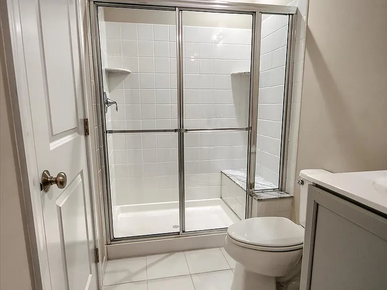 39 N Mitchell Ave — Photo 23
