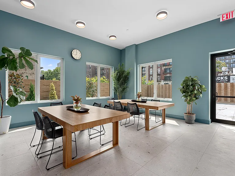 1 Lenox Rd #5A — Photo 8