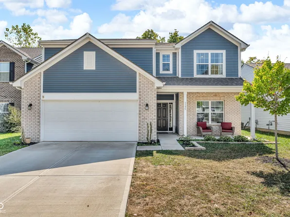 1195 S Aberdeen Dr, Franklin, IN 46131