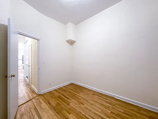 Rented by Compass | media 15