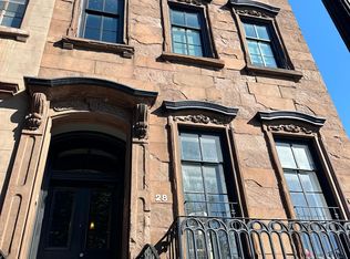 28 E Mount Vernon Pl APT 3M, Baltimore, MD 21202