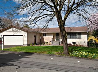 8855 SW Omara St, Tigard, OR 97223